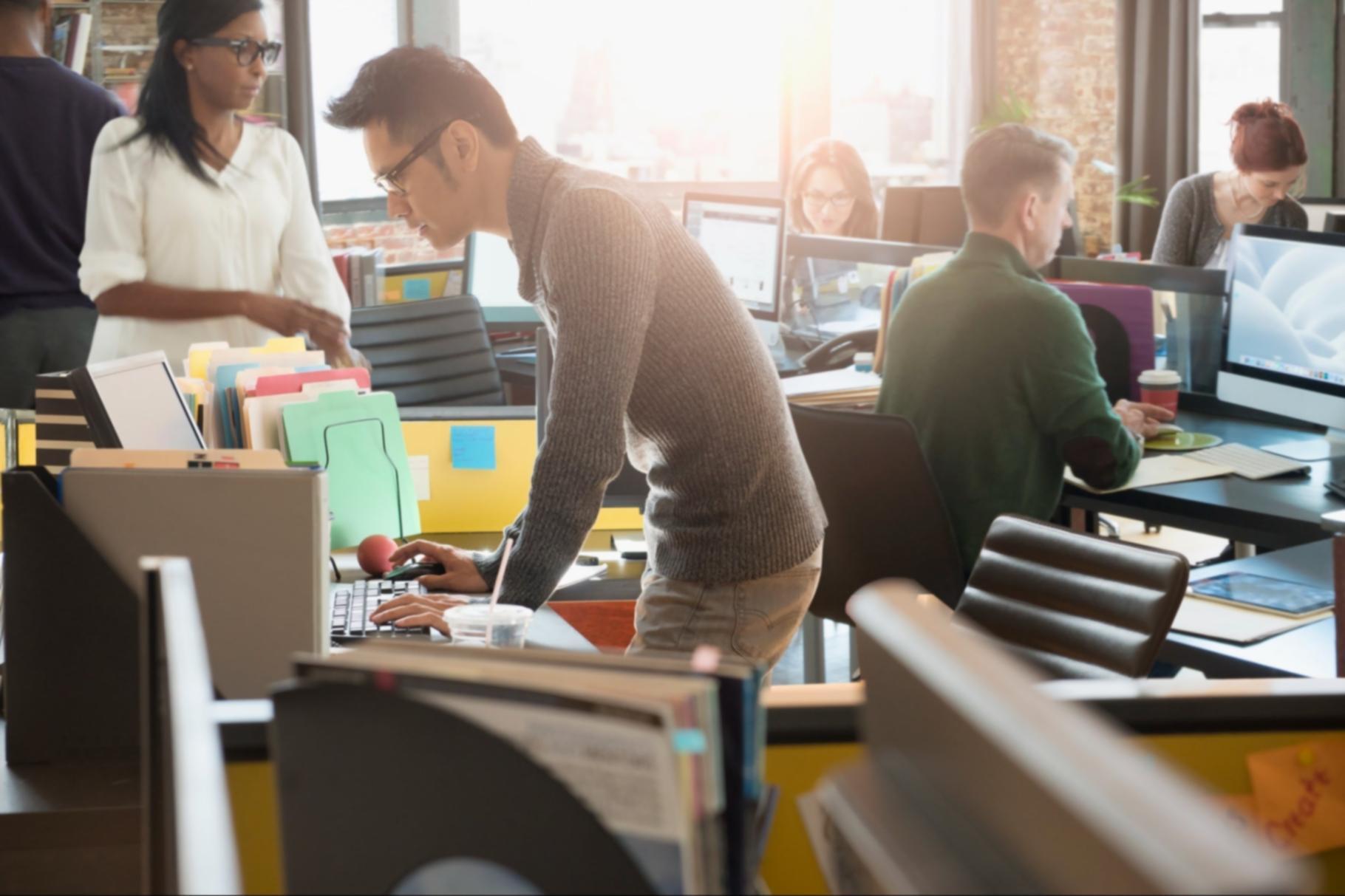 Interfaz de ejercicios interactivos de presupuesto